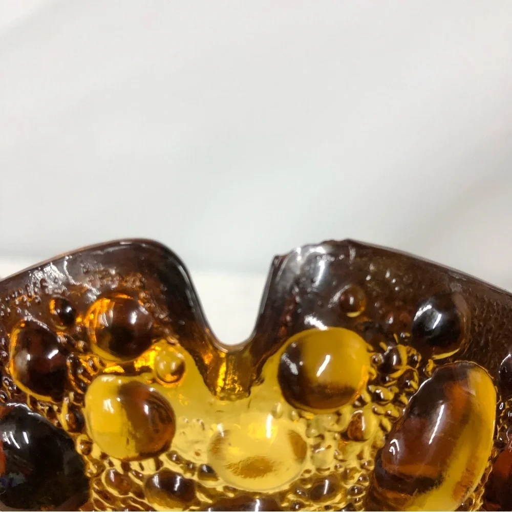 Vintage set of 2 Ashtrays bubble pebble art glass design
